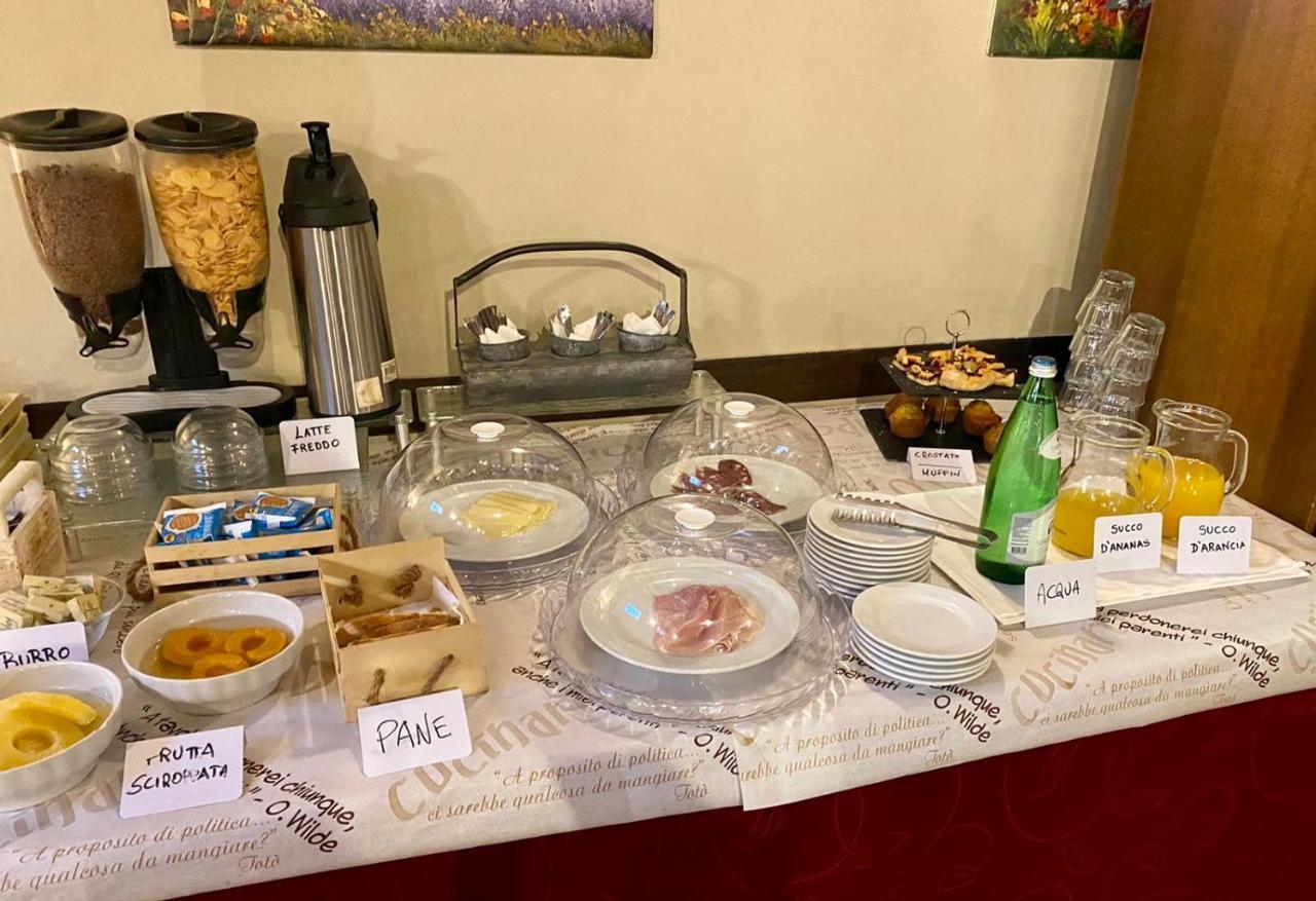 Locanda Del Tavolo Matto Potenza Picena Eksteriør billede